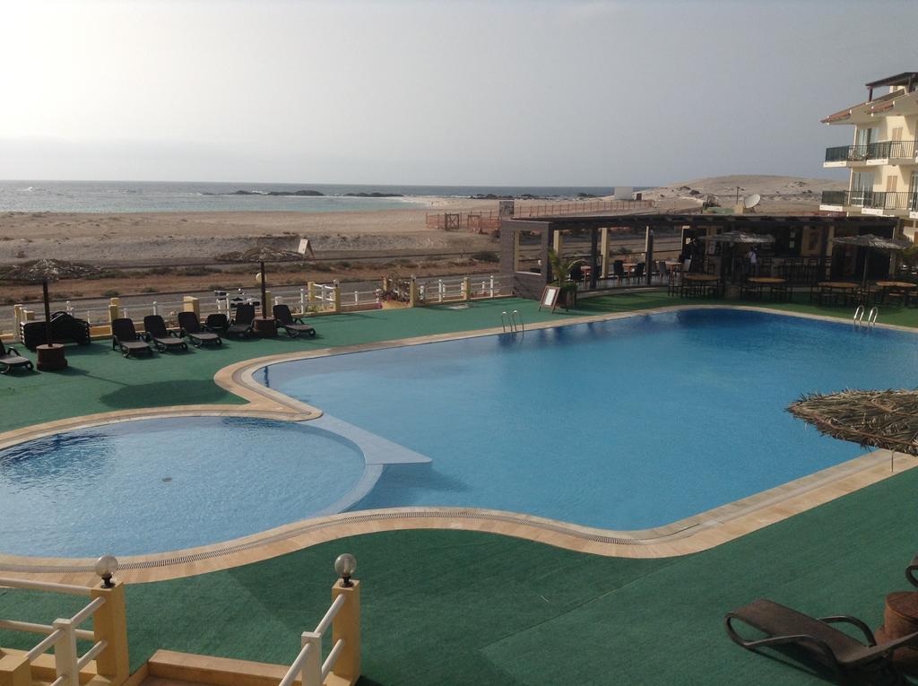 Vila Cabral 1 Bed Apt - Wi-Fi & Air Con Included Sal Rei Exterior photo